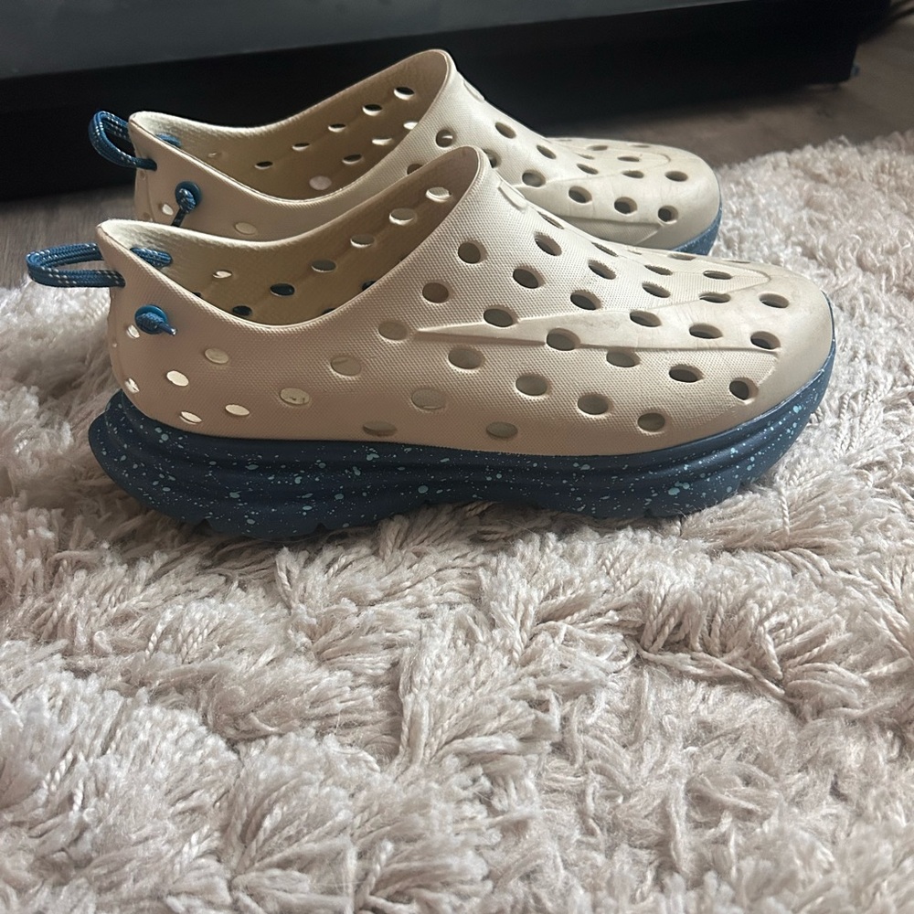 Men's Beige and Blue Athletic Slip-On Shoes